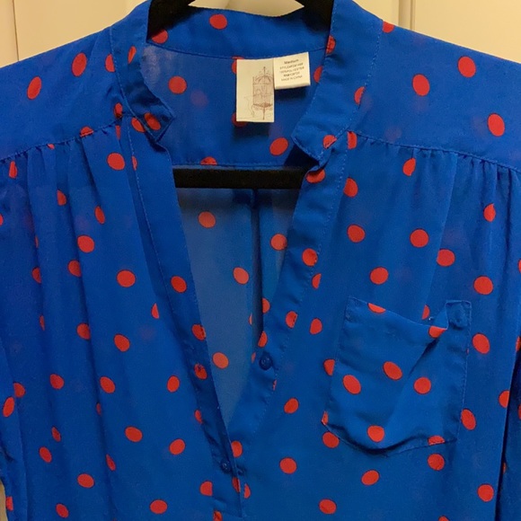 Navy blue/red polka dot button up top. M. EUC. - Picture 3 of 6